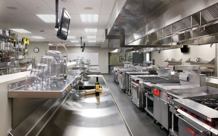 Commercial kitchen equipments manufacturer in Lucknow
