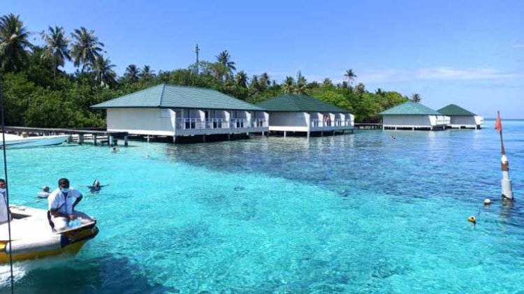 Blissful Maldives Package with OBLU XPERIENCE Ailafushi 4 Nights PACKAGE CATEGORY : Honeymoon, Best price DESTINATIONS COVERED : 4N Maldives STARTING FROM ₹96,999 PP on Twin Sharing