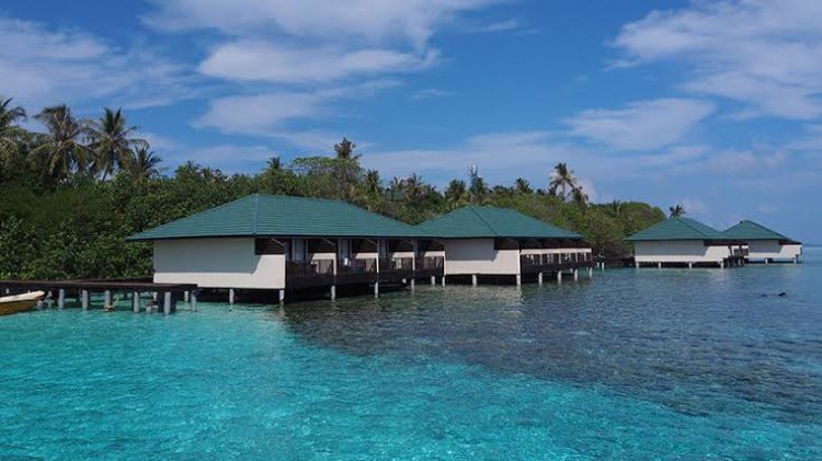 Blissful Maldives Package with OBLU XPERIENCE Ailafushi 4 Nights PACKAGE CATEGORY : Honeymoon, Best price DESTINATIONS COVERED : 4N Maldives STARTING FROM ₹96,999 PP on Twin Sharing