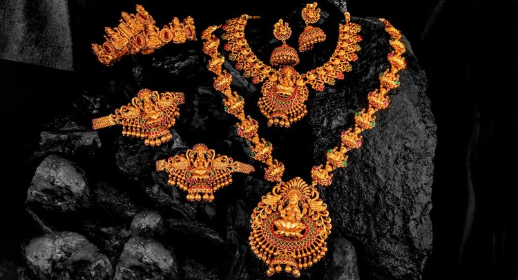 Important part of Rajasthani bridal jewellery