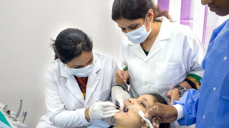 What to do for Dentist Consultation in Noida
