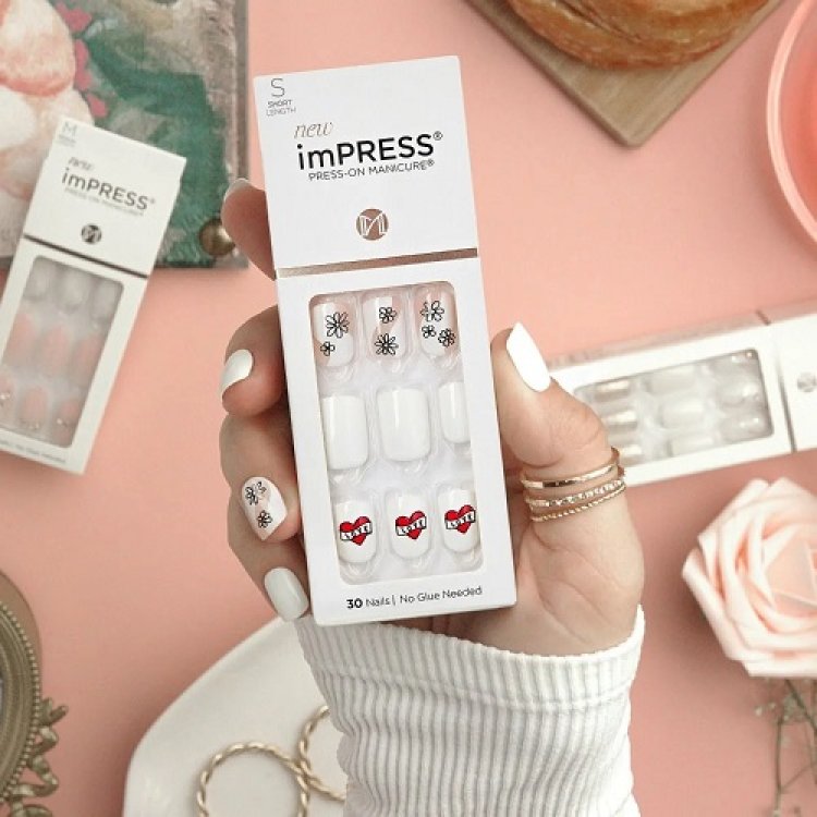 Impress Mommy & Me Press-On Manicure