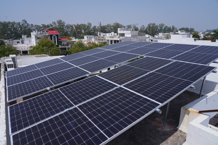 10 Best Solar Panels in india : A Detailed Guide