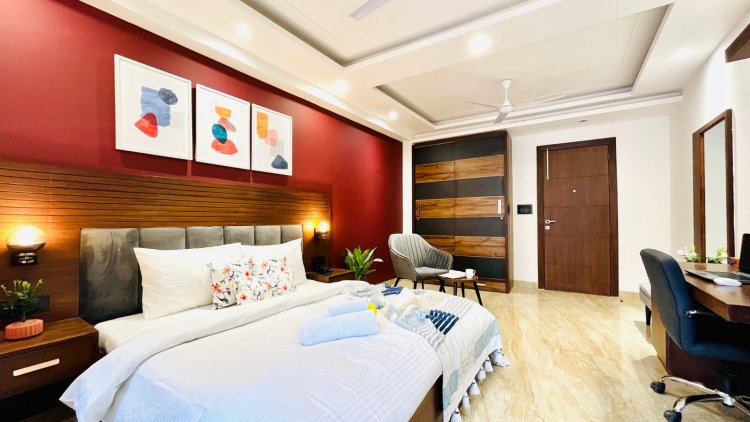 Beautiful Studio Apartment in DLF phase 3