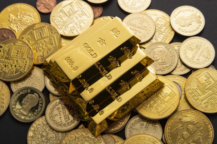 Monthly Gold Purchases: A Smart Strategy for Long-Term Wealth Preservation