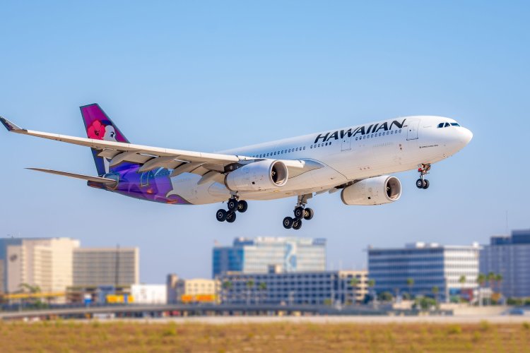 How to call Hawaiian Airlines for cancellation?