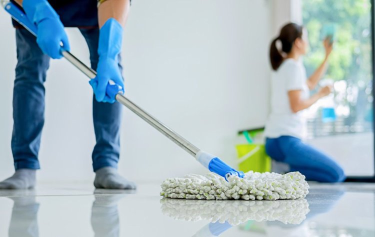 Commercial and Industrial Cleaning Service Providers