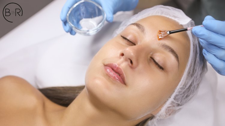 The Benefits of Skin Peels: Achieve a Radiant and Youthful Complexion