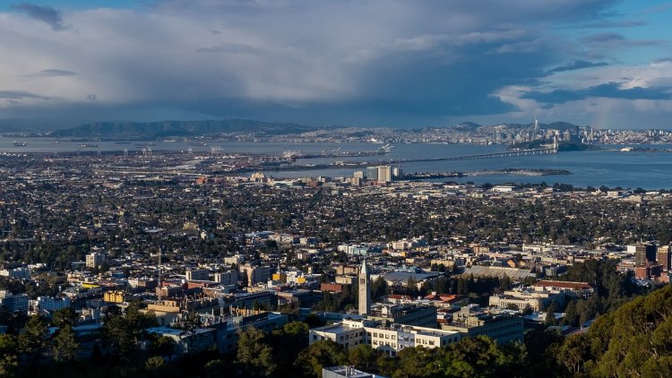 Exploring Oakland, California: A Rich Tapestry of History, Diversity, and Greenery