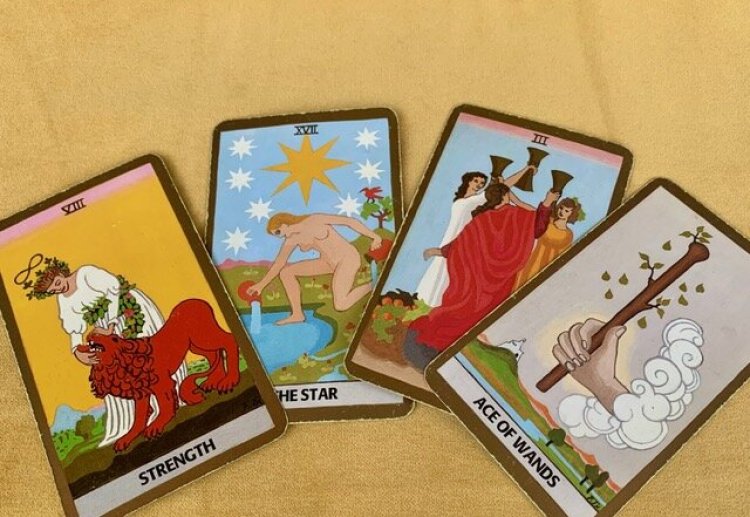 Discover Your Path: Free Introductory Tarot Reading Near You with Sueb Tarot