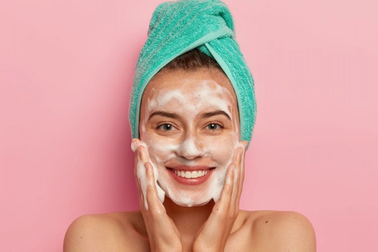 Best Face wash for combination skin