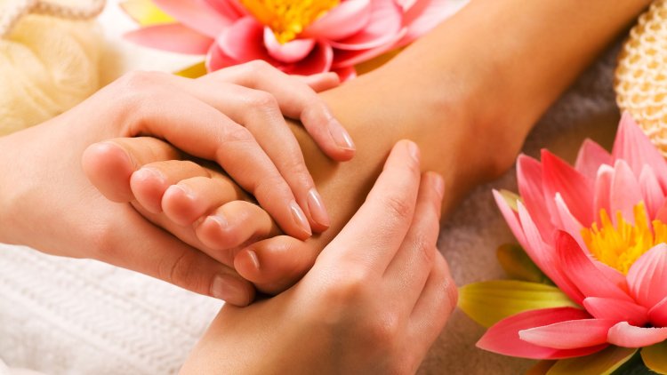 Feet Treatments: How to Banish Calluses and Corns for Good