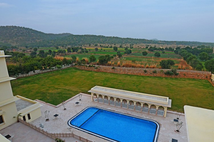 Best Resorts in Jaipur