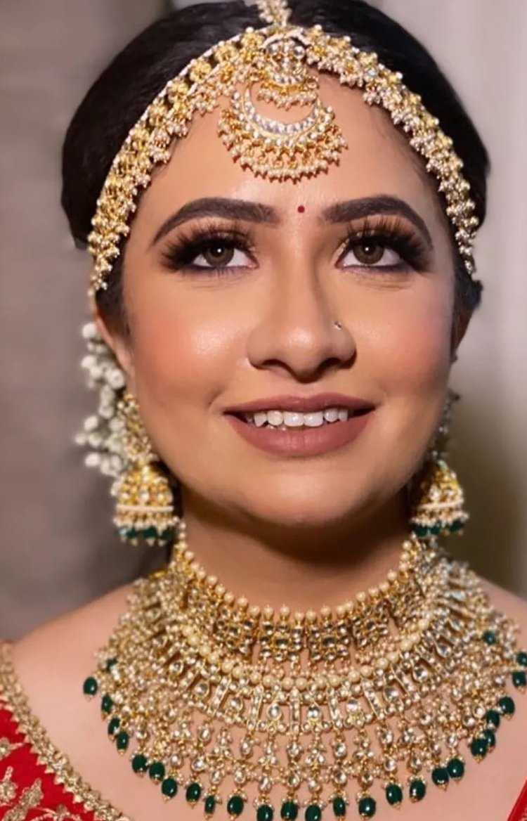 Top Natural Bridal Makeup in Delhi NCR by Sahibba K Anand