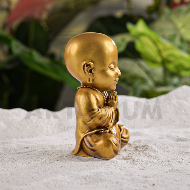 Meditating Baby Monk – Exploring the Artistry of Tranquility"
