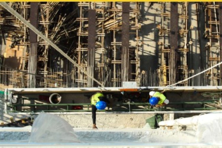 Vail AZ Concrete Contractor Crew