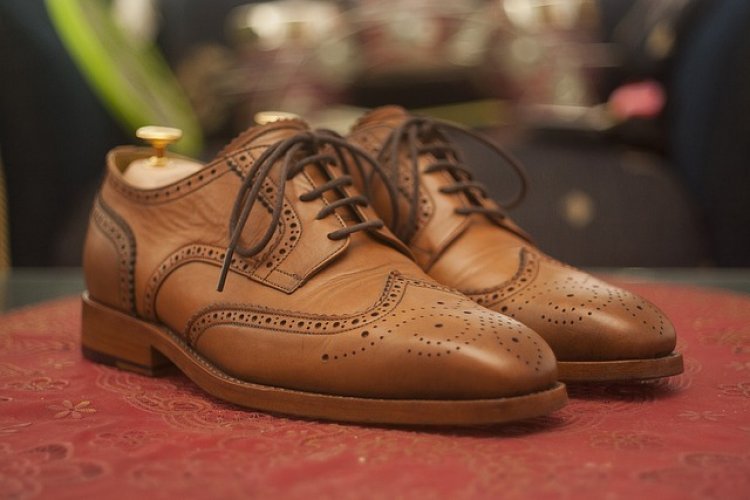 Discovering the Timeless Allure of Derby Shoes: Elevate Your Style with Classic Sophistication