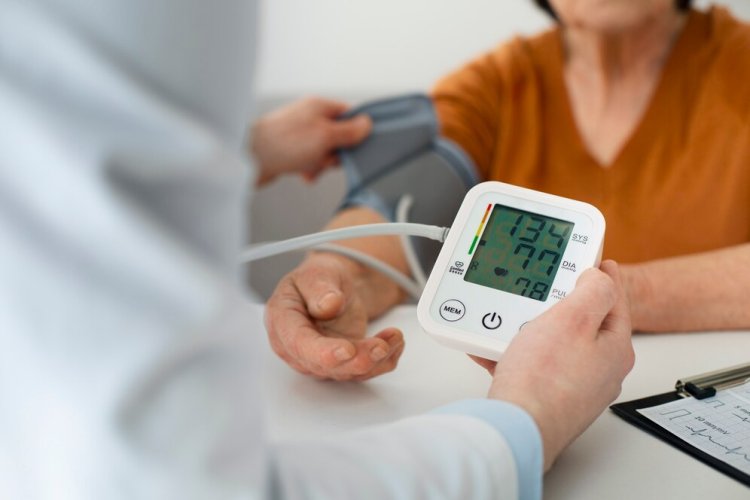 Blood Pressure Monitoring Devices Market Insights 2024: Key Players and Strategies