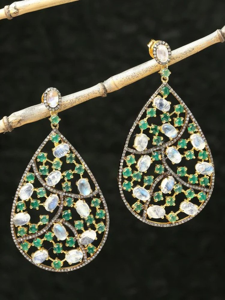 Shop precious Signature jewellery Online in India