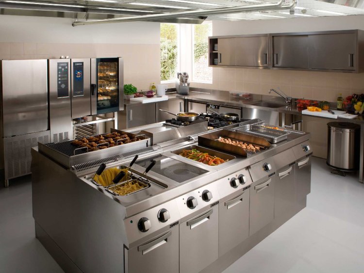 How To Choose The Right Kitchen Equipments For Restaurant?