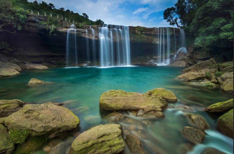 Popular Waterfalls to Visit in Meghalaya Trips This Monsoon