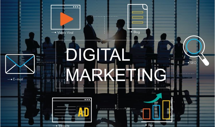 What’s the Difference Between Online vs. On-Campus Digital Marketing Master’s Programs?