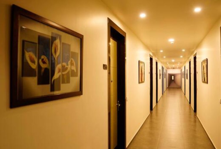 The Amer Valley Hotel- Best hotel in Amer Road, Jal Mahal Jaipur