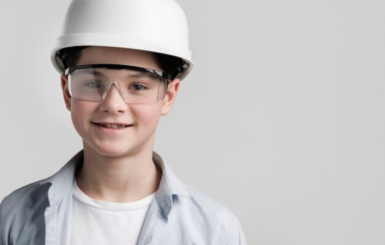 Kid's Safety Glasses: Protecting Young Eyes with Style and Comfort