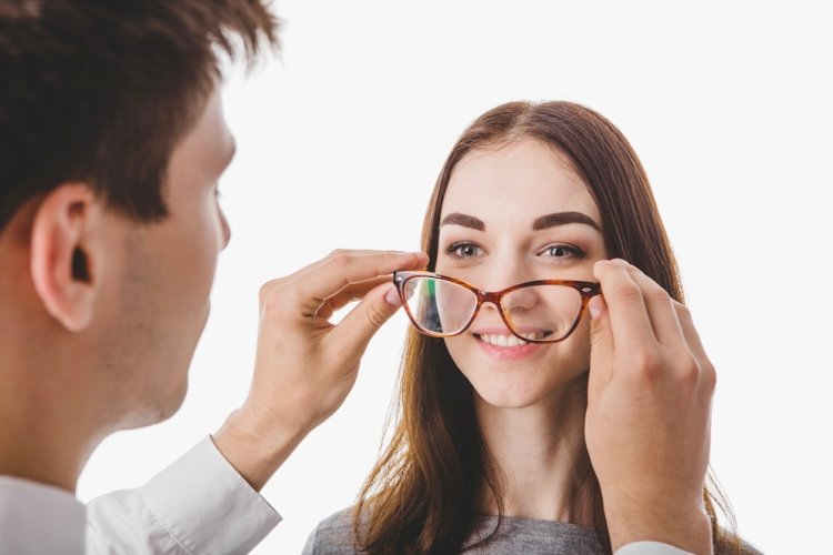 Spectacle Lens Market Overview 2024: Key Insights and Analysis