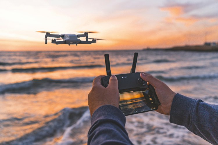 Drone Camera Market By Product Type, By Manufacturers, By End-User And Market Trend Analysis Forecast 2033