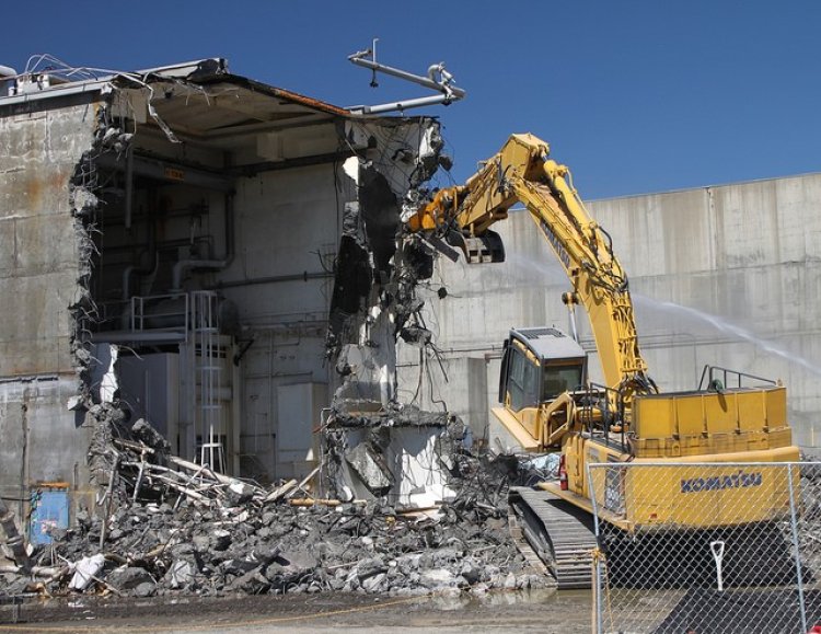 Construction And Demolition Waste Management Market Report 2024: Size, Share, Trends, Growth Drivers, Forecast to 2033
