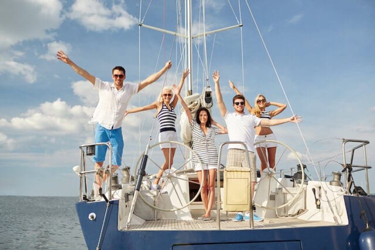 Planning the Perfect Yacht Party in Dubai