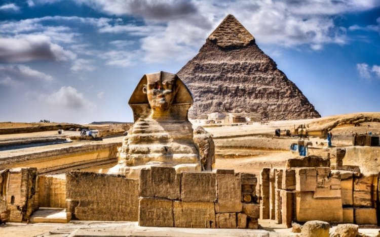 Uncover the Enduring Mysteries and Dynamic Heritage of Egypt