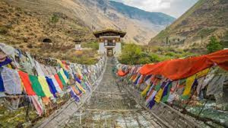 BHUTAN PACKAGE TOUR