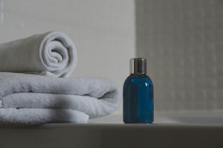 Luxury Bath And Body Products Market Trends and Forecast Report 2024-2033 | By Types, Applications, Regions And Players