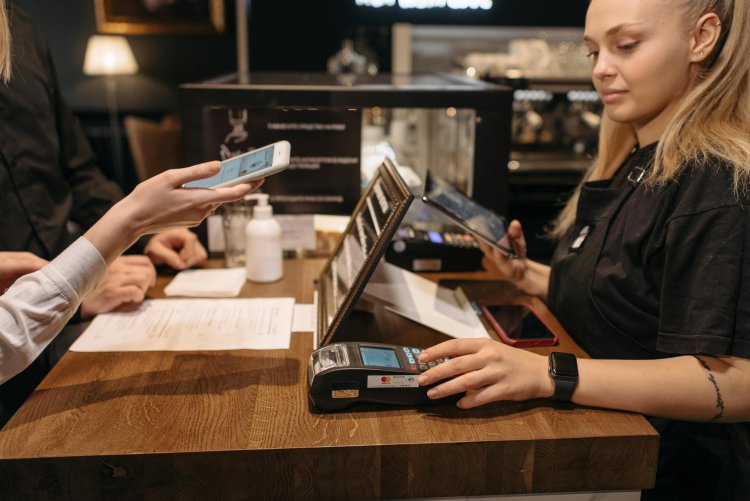 Global Contactless Payment Market Overview 2024: Size, Growth Rate, and Segments