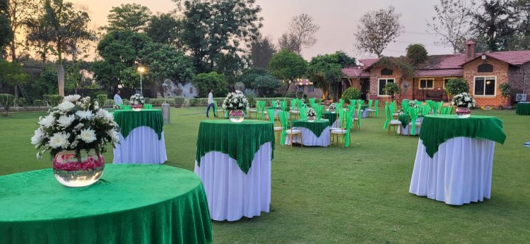 Simbliss Farmhouse: Premier Corporate Party Venue in Gurgaon