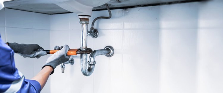 How to Handle Plumbing Emergencies