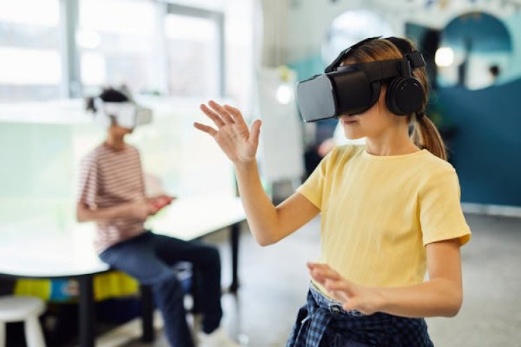 Mixed Reality Headsets Global Market 2024 - By Share, Growth, Demand, Trends, Forecast To 2033