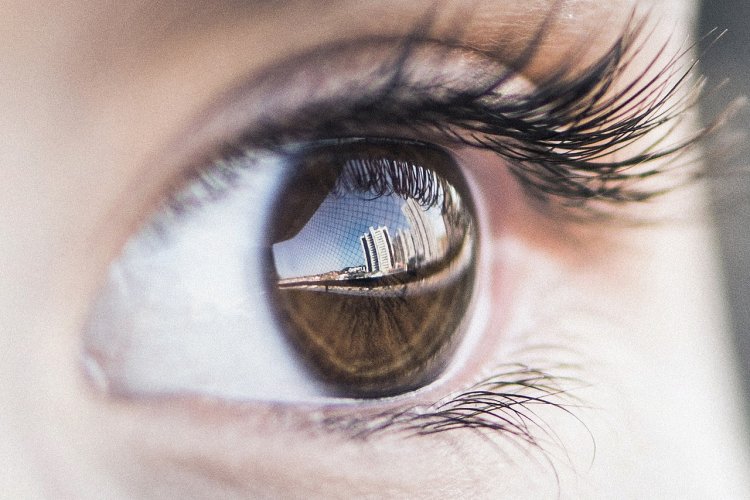 Eye Wonders: Most Beautiful Eye Shades Across Cultures