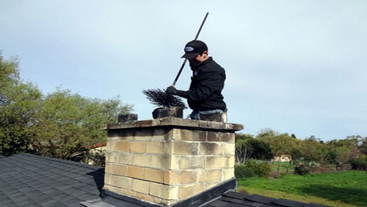 Signs That Indicate You Need Chimney Cleaning Services California