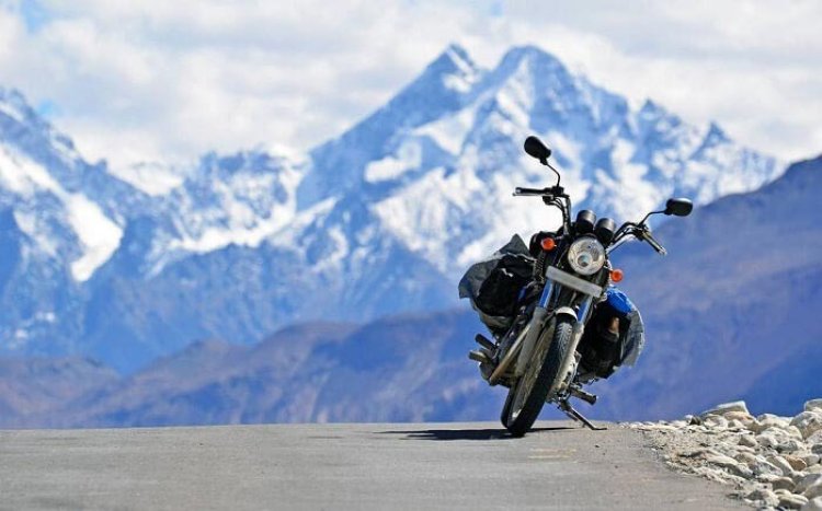 Top 8 Best Places to Visit With a Bike on Rent in Mussoorie