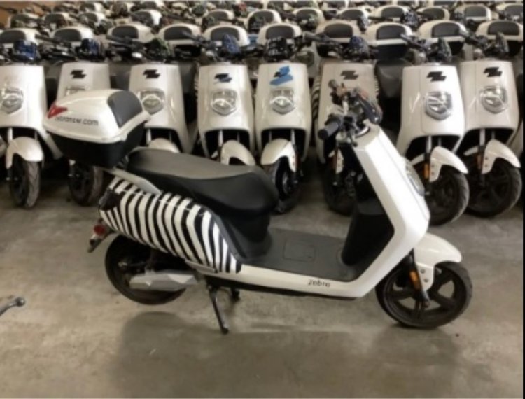 Surplus Street Legal Electric Moped/E-Bike Auction - Open to the Public