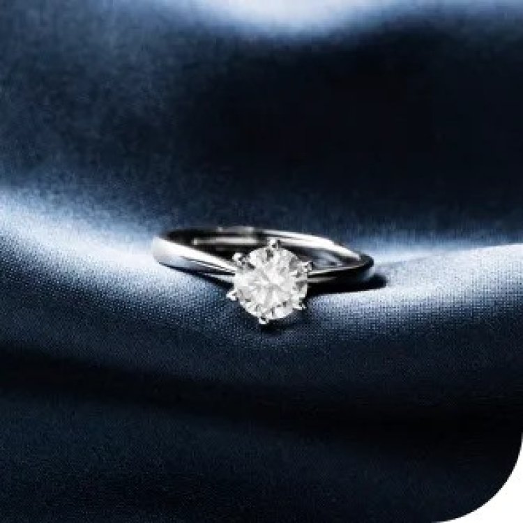 Discover the Sparkle of Australian Diamond Jewellery with Premium Jewels