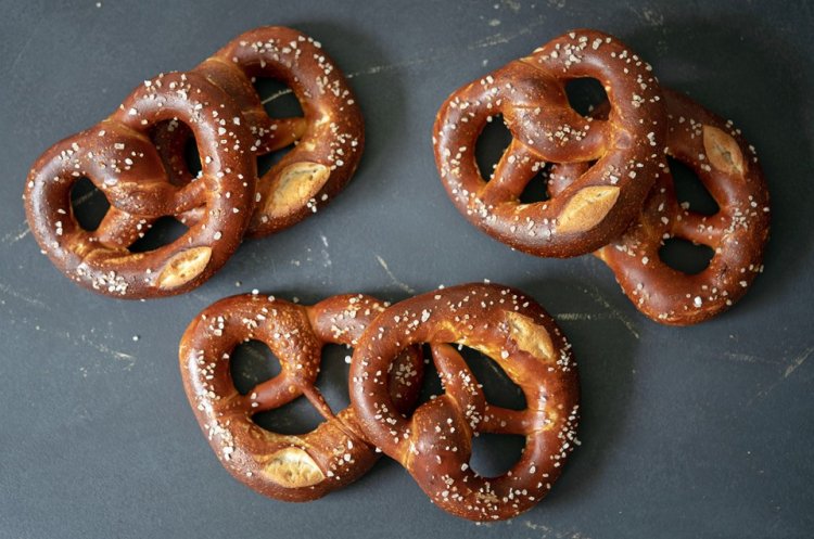 Pretzel Manufacturing Plant Project Report, Business Plan, Manufacturing Process, Plant Cost