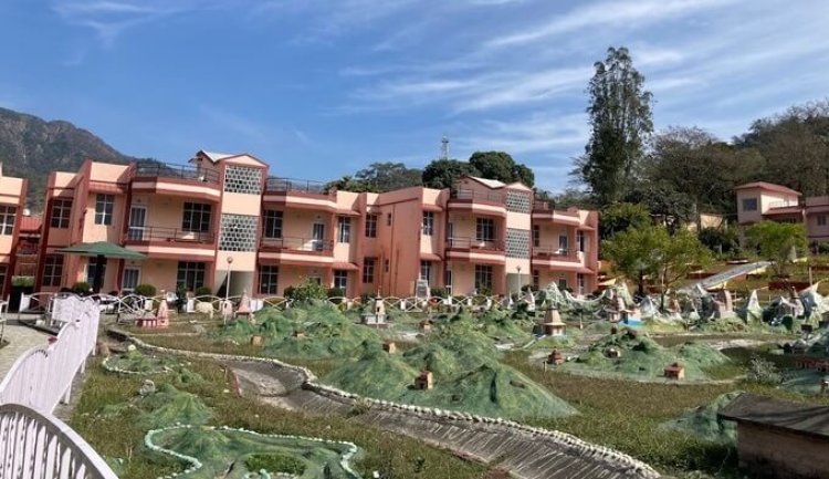 Stay at Rishikesh's Best Place: Book Now