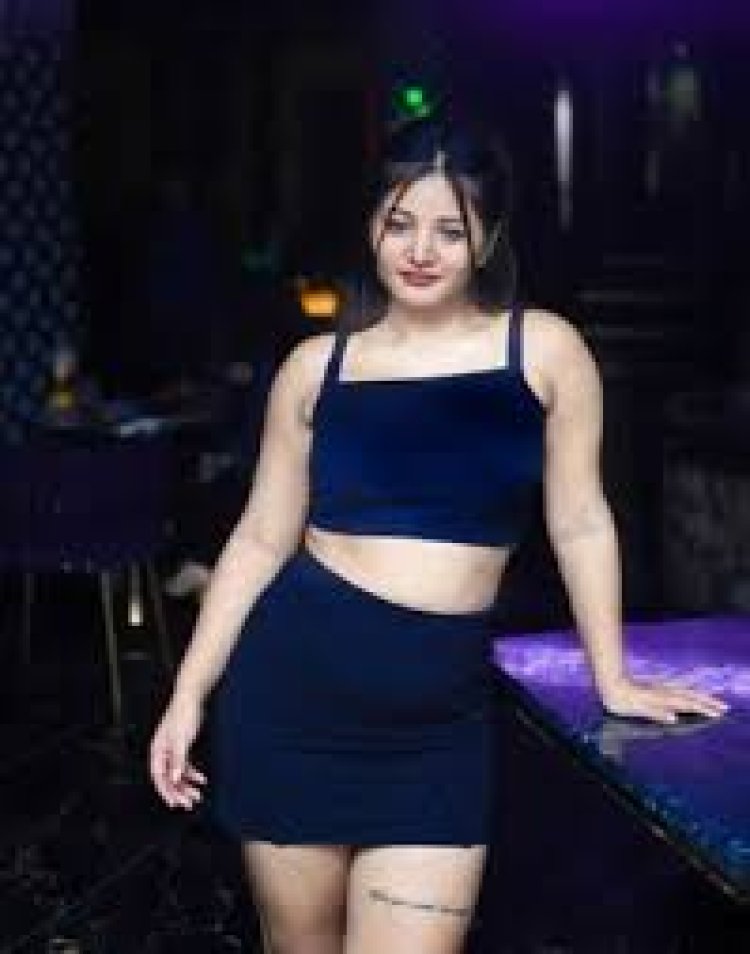 Call Girls in  Lajpat Nagar : Trusted Escort Services - Call Now at 9315225090