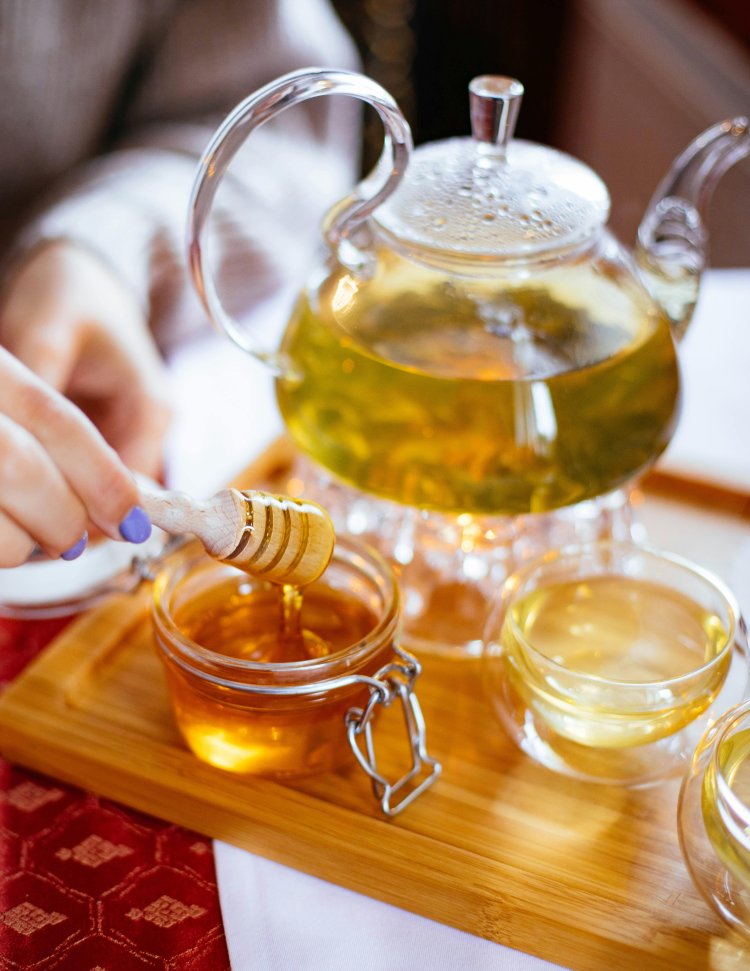 Hot versus Cold: Which Way to Drink Herbal Teas?