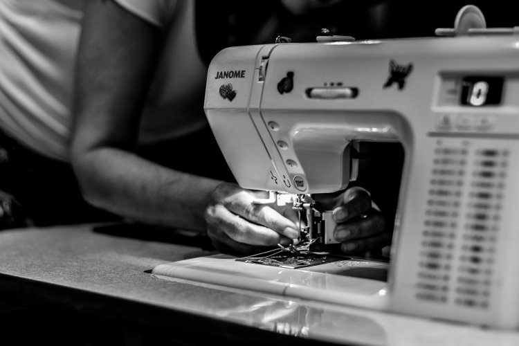 Sewing Machine Market 2024 : Industry Analysis, Trends, Segmentation, Regional Overview And Forecast 2033