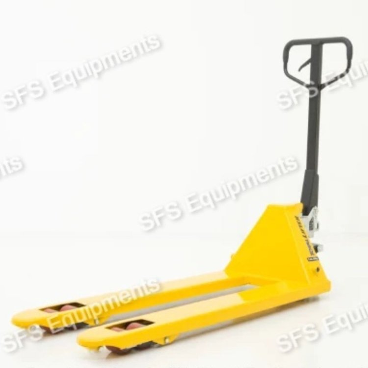 How Hand Pallet Truck Rental Can Streamline Your Warehouse Operations